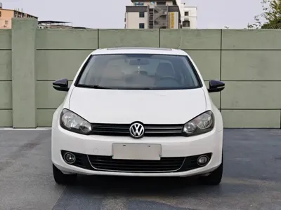 Volkswagen Golf 2013, 140000 км, за 23800 CNY