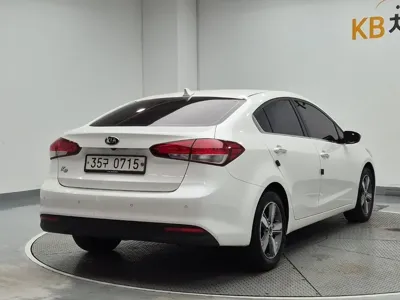 Kia K3 2016, 73094 км, за 10200000 KRW - фото 4