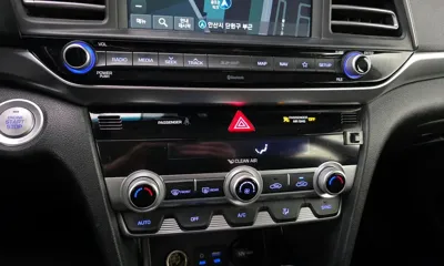 Hyundai Avante 2019, 55881 км, за 10500000 KRW - фото 19