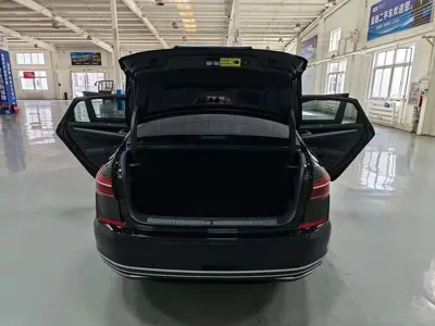 Volkswagen Passat 2025, 21000 км, за 128800 CNY - фото 16
