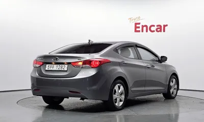 Hyundai Avante 2014, 114378 км, за 4990000 KRW - фото 2