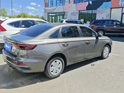 Geely Emgrand 2024, 5000 км, за 40000 CNY