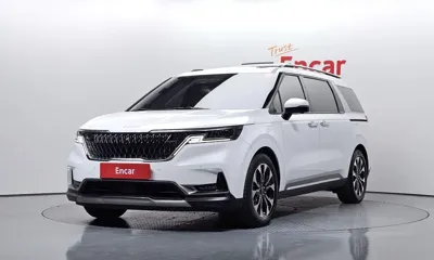 Kia Canival · 2023 год