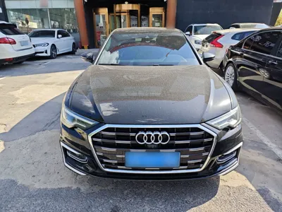 Audi A6L 2023, 69400 км, за 257307.45 CNY - фото 3