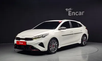 Kia K3 · 2022 год