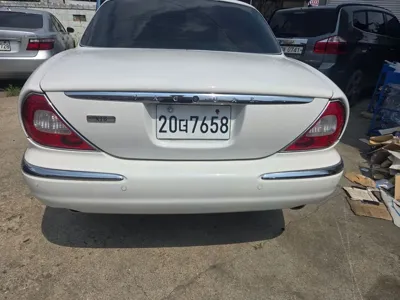 Jaguar XJ-8 2004, 135831 км, за 8000000 KRW