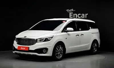 Kia Canival · 2018 год