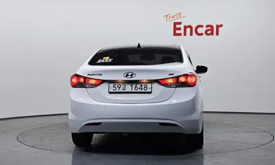 Hyundai Avante 2014, 118215 км, за 6200000 KRW