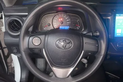 Toyota RAV4 2019, 64600 км, за 92200.86 CNY - фото 9