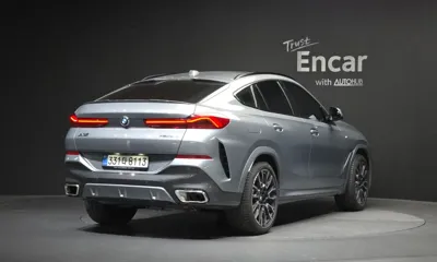 BMW X6 2025, 8431 км, за 121000000 KRW