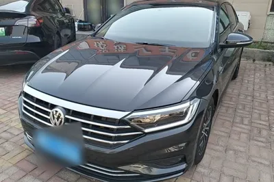 Volkswagen Sagitar · 2020 год