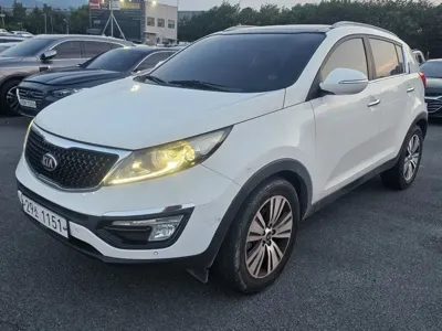 Kia Sportage · 2015 год