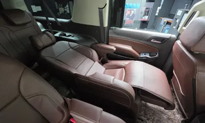 Chevrolet Surburban 2017, 113018 км, за 33500000 KRW - фото 17