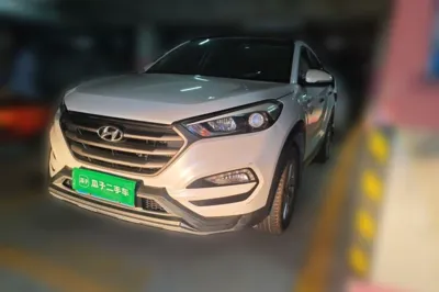 Hyundai Tucson · 2015 год