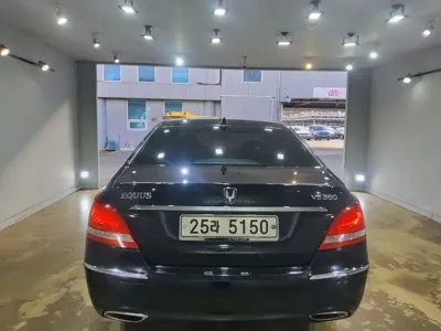 Hyundai Equus 2011, 177920 км, за 3300000 KRW