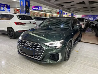 Audi A3 · 2022 год