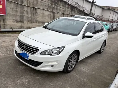Peugeot 408 2017, 72000 км, за 22799 CNY