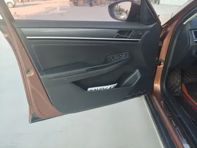 Volkswagen C-Trek 2018, 88000 км, за 39800 CNY - фото 12