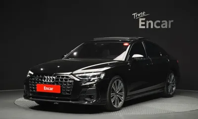Audi A8 · 2023 год