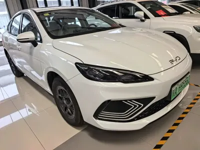 BYD Seal 05 DM-i 2026, 1000 км, за 76800 CNY - фото 3