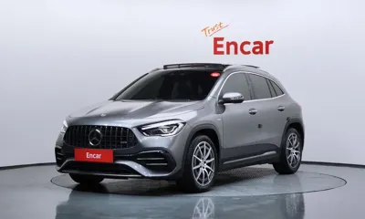 Mercedes-Benz GLA-Class · 2022 год
