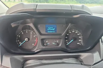 Ford Tourneo Custom 2020, 56800 км, за 120058.94 CNY - фото 8