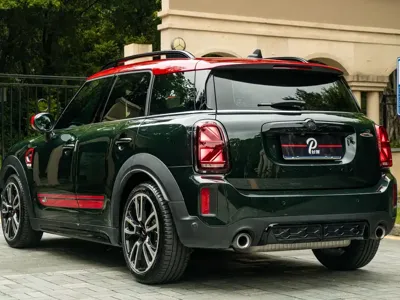 MINI Mini JCW Countryman 2021, 20000 км, за 189000 CNY