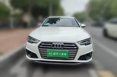 Audi A4L 2019, 98800 км, за 96667.12 CNY