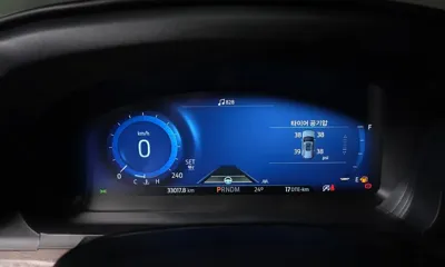 Ford Explorer 2021, 33017 км, за 34800000 KRW - фото 8