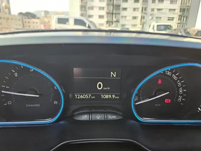 Peugeot 2008 2015, 126057 км, за 3500000 KRW - фото 16