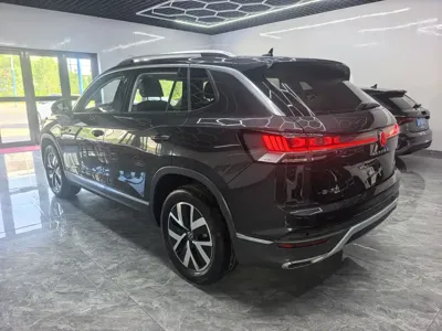Volkswagen Tayron 2023, 39000 км, за 176800 CNY