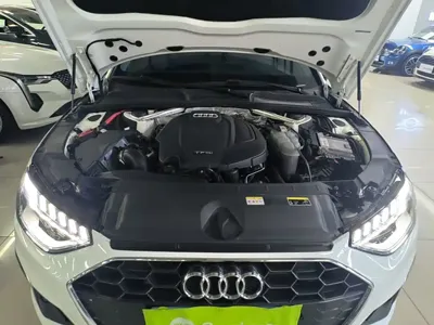 Audi A4L 2022, 94300 км, за 120300 CNY - фото 20