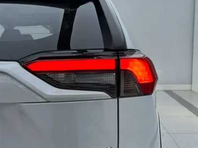 Toyota RAV4 2024, 24700 км, за 135000 CNY - фото 8