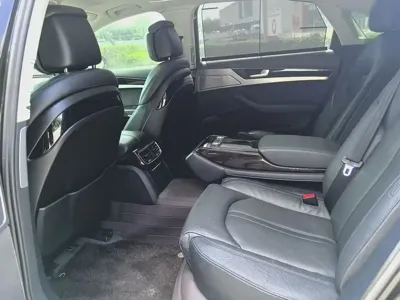Audi A8 2017, 200000 км, за 138000 CNY - фото 8