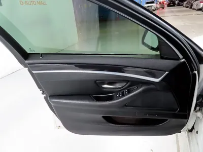 BMW 5-Series 2014, 176500 км, за 8900000 KRW - фото 17
