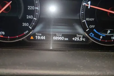 BMW 3 Series 2019, 68900 км, за 112139.3 CNY - фото 13