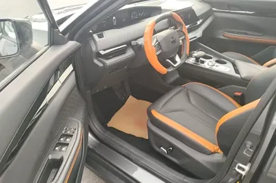 Changan UNI-V 2023, 36200 км, за 78210.64 CNY