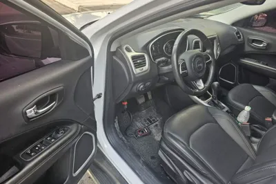 Jeep Compass 2019, 60100 км, за 47728.54 CNY - фото 18