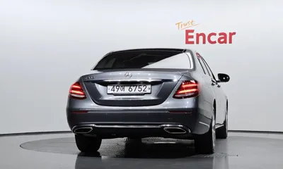Mercedes-Benz E-Class 2017, 53264 км, за 25990000 KRW