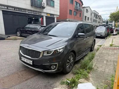 Kia Canival 2018, 38960 км, за 14200000 KRW - фото 1