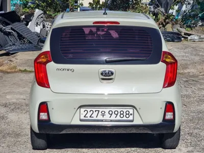Kia Morning 2016, 76265 км, за 6500000 KRW