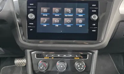 Volkswagen Tiguan 2018, 76385 км, за 19500000 KRW - фото 14