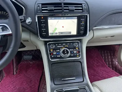 Lincoln Continental 2019, 124000 км, за 98800 CNY - фото 19