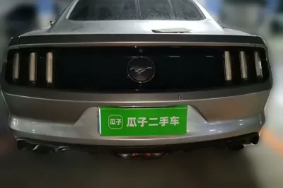 Ford Mustang 2017, 51200 км, за 100399.21 CNY