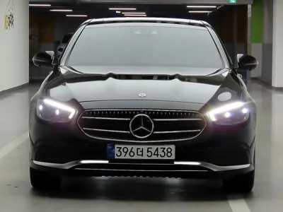 Mercedes-Benz E-Class · 2022 год