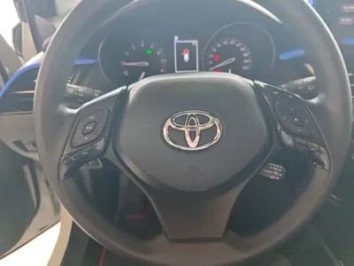 Toyota C-HR 2020, 65300 км, за 62300 CNY - фото 11