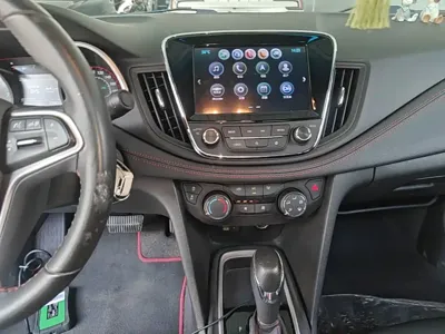 Chevrolet Monza 2019, 73000 км, за 30800 CNY - фото 13