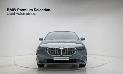BMW 5-Series 2025, 6750 км, за 50500000 KRW