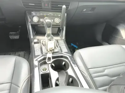 Volkswagen Passat 2019, 80700 км, за 78300 CNY - фото 14