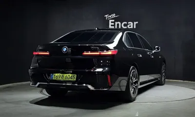 BMW 7-Series 2025, 5567 км, за 151000000 KRW